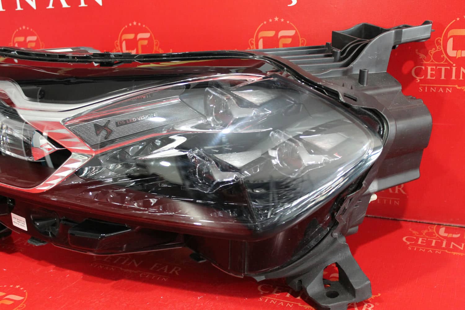 DS DS 3 DS AUTOMOBİLES DS3 CROSSBACK LED SOL FAR 2020